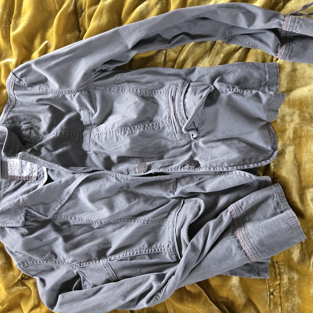 Stylish Gray Jacket